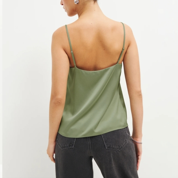 NWT Reformation Sonya Satin Top - Picture 3 of 5